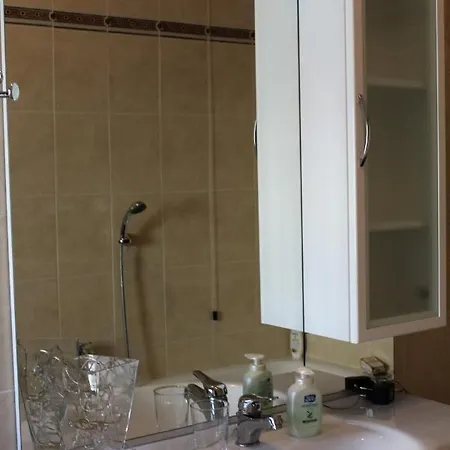 לינה וארוחת בוקר B. & B. Nabucco